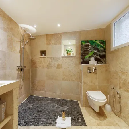 Upstays Quiet 56m² House *